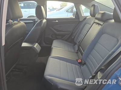 2025 Volkswagen Jetta SE - zdjęcie 13 z 19 - miniatura
