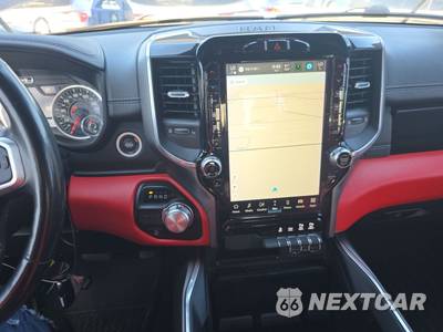 2022 Ram 1500 Laramie Crew Cab Short Bed - zdjęcie 11 z 28 - miniatura
