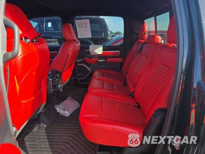 2022 Ram 1500 Laramie Crew Cab Short Bed - zdjęcie 13 z 28 - miniatura