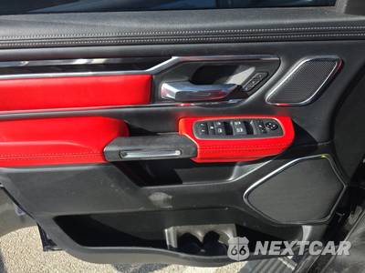 2022 Ram 1500 Laramie Crew Cab Short Bed - zdjęcie 9 z 28 - miniatura