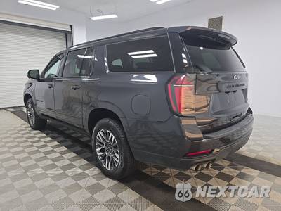 2025 Chevrolet Suburban Z71 2Z7 - zdjęcie 6 z 42 - miniatura