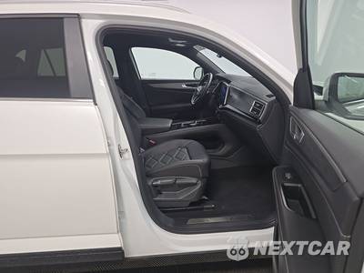 2026 Volkswagen Atlas Cross Sport 2.0T SE w/Technology - zdjęcie 8 z 20 - miniatura