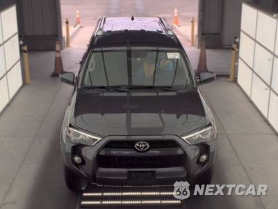 2016 Toyota 4Runner SR5 - zdjęcie 2 z 34 - miniatura