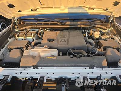 2024 Toyota Tundra SR Crew Cab Short Bed - zdjęcie 15 z 22 - miniatura