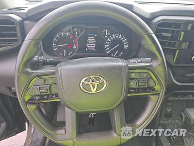 2023 Toyota Tundra SR5 Crew Cab Short Bed - zdjęcie 10 z 22 - miniatura