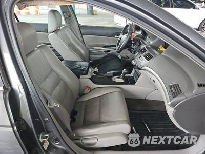 2009 Honda Accord Sedan EX-L w/Navigation - zdjęcie 8 z 58 - miniatura