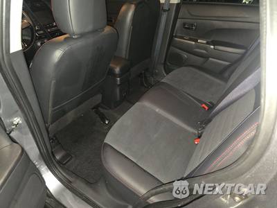 2025 Mitsubishi Outlander Sport 2.0 SE - zdjęcie 13 z 34 - miniatura