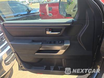 2023 Toyota Tundra SR5 Crew Cab Short Bed - zdjęcie 9 z 20 - miniatura