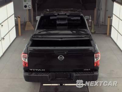 2017 Nissan TITAN S Crew Cab Short Bed - zdjęcie 5 z 36 - miniatura