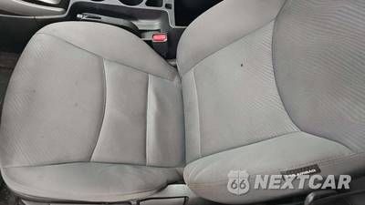 2013 Hyundai Elantra GLS Sedan - zdjęcie 32 z 51 - miniatura