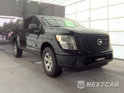 2017 Nissan TITAN S Crew Cab Short Bed - zdjęcie 3 z 36 - miniatura