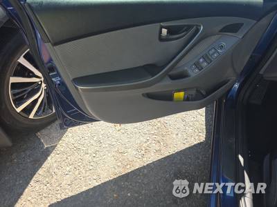 2013 Hyundai Elantra GLS Sedan - zdjęcie 9 z 51 - miniatura