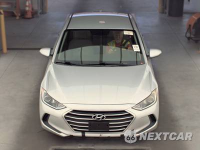2018 Hyundai Elantra SEL Sedan - zdjęcie 2 z 31 - miniatura