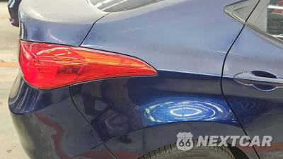 2013 Hyundai Elantra GLS Sedan - zdjęcie 28 z 51 - miniatura