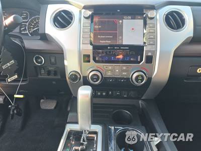 2020 Toyota Tundra Limited Crew Cab Short Bed - zdjęcie 11 z 30 - miniatura