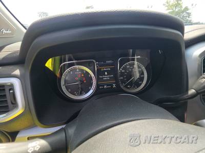 2019 Nissan TITAN PRO-4X Crew Cab Short Bed - zdjęcie 12 z 34 - miniatura