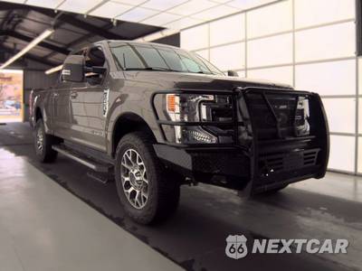 2021 Ford Super Duty F-250 Lariat Crew Cab Medium Bed - zdjęcie 3 z 31 - miniatura