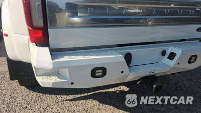 2021 Ford Super Duty F-450 Platinum Crew Cab Long Bed DRW - zdjęcie 25 z 29 - miniatura