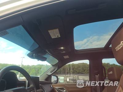 2023 Chevrolet Tahoe High Country 3LZ - zdjęcie 21 z 32 - miniatura