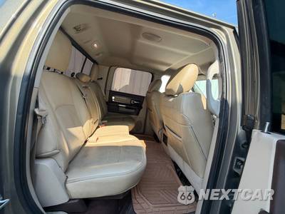 2014 Ram 1500 Laramie Crew Cab Short Bed - zdjęcie 47 z 59 - miniatura