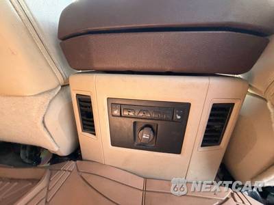 2014 Ram 1500 Laramie Crew Cab Short Bed - zdjęcie 49 z 59 - miniatura