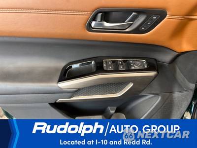 2023 Nissan Pathfinder Platinum - zdjęcie 10 z 42 - miniatura