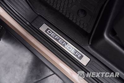 2025 Land Rover Defender 110 OCTA - zdjęcie 48 z 50 - miniatura