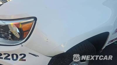 2022 Chevrolet Colorado WT Crew Cab Medium Bed 2WT - zdjęcie 21 z 30 - miniatura