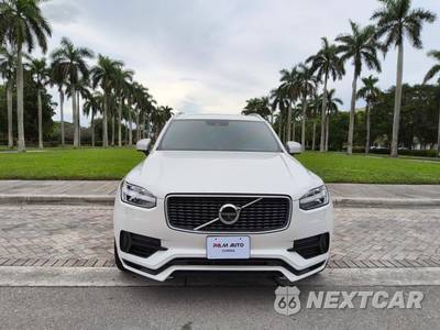 2016 Volvo XC90 Plug-In Hybrid T8 R-Design - zdjęcie 2 z 51 - miniatura