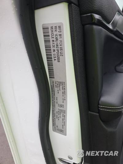 2023 Jeep Grand Cherokee Altitude - zdjęcie 14 z 26 - miniatura