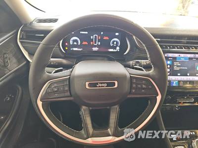 2023 Jeep Grand Cherokee L Limited - zdjęcie 10 z 43 - miniatura