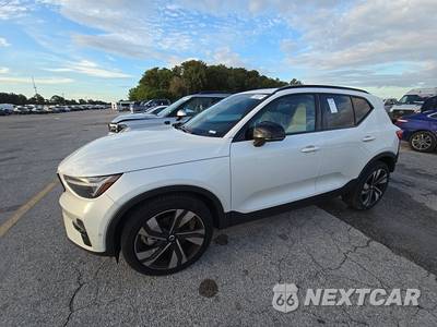 2026 Volvo XC40 B5 Ultra - zdjęcie 1 z 15 - miniatura