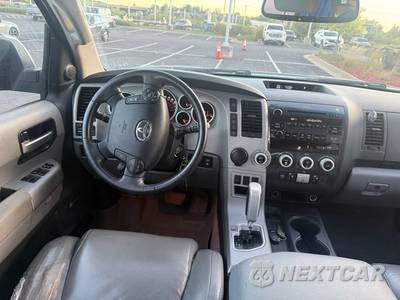 2008 Toyota Sequoia Limited - zdjęcie 21 z 35 - miniatura