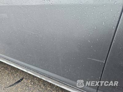 2009 Nissan Versa 1.8 S Hatchback - zdjęcie 23 z 43 - miniatura