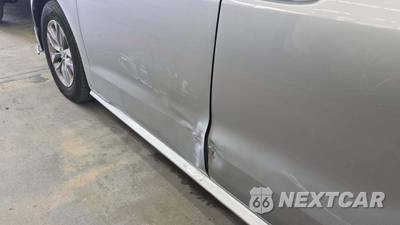 2022 Toyota Sienna XLE 7-Passenger 120.5" WB - zdjęcie 21 z 28 - miniatura