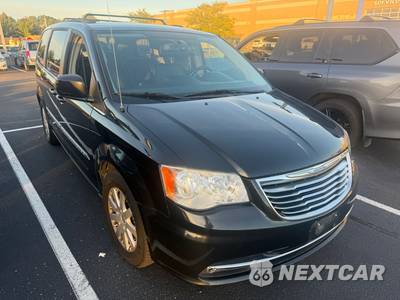 2015 Chrysler Town & Country Touring 121.2" WB - zdjęcie 2 z 44 - miniatura