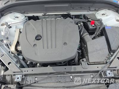 2024 Volvo XC60 B5 Plus Dark Theme - zdjęcie 15 z 20 - miniatura