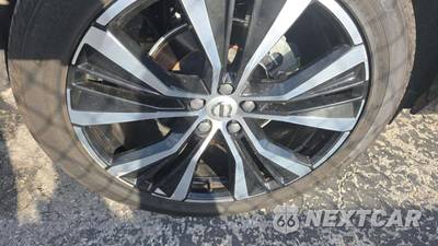 2024 Volvo XC60 B5 Plus Dark Theme - zdjęcie 20 z 22 - miniatura