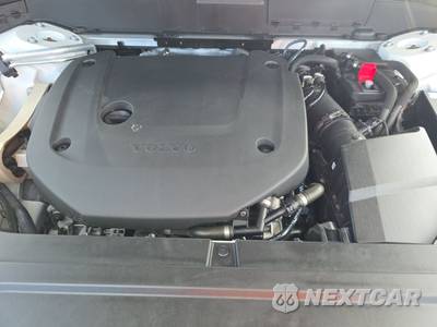 2024 Volvo XC90 B6 Plus Bright Theme 7-Passenger - zdjęcie 16 z 24 - miniatura