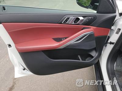 2022 BMW X6 Sports Activity Coupe xDrive40i - zdjęcie 9 z 39 - miniatura