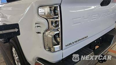 2026 Chevrolet Silverado 2500HD LT Crew Cab Short Bed 1LT - zdjęcie 27 z 39 - miniatura