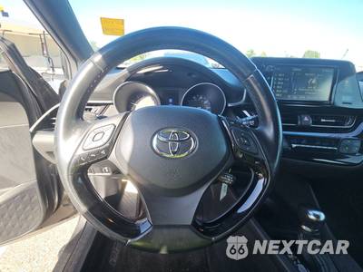 2018 Toyota C-HR XLE - zdjęcie 10 z 29 - miniatura