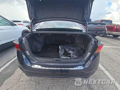 2021 Nissan Altima SL - zdjęcie 16 z 22 - miniatura