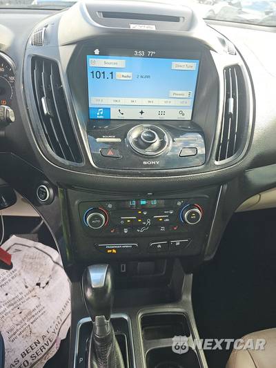 2017 Ford Escape Titanium - zdjęcie 11 z 27 - miniatura