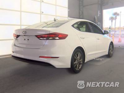 2017 Hyundai Elantra Value Edition Sedan - zdjęcie 4 z 26 - miniatura