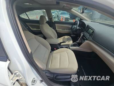 2017 Hyundai Elantra Value Edition Sedan - zdjęcie 8 z 26 - miniatura