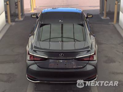 2020 Lexus ES 300h - zdjęcie 5 z 21 - miniatura