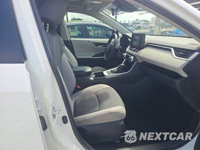 2022 Toyota RAV4 Hybrid XLE - zdjęcie 8 z 21 - miniatura