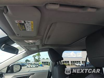 2022 Toyota RAV4 Hybrid XLE - zdjęcie 18 z 21 - miniatura