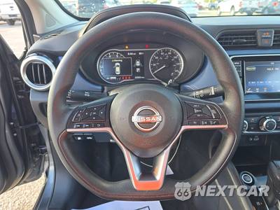 2025 Nissan Versa SV - zdjęcie 10 z 22 - miniatura